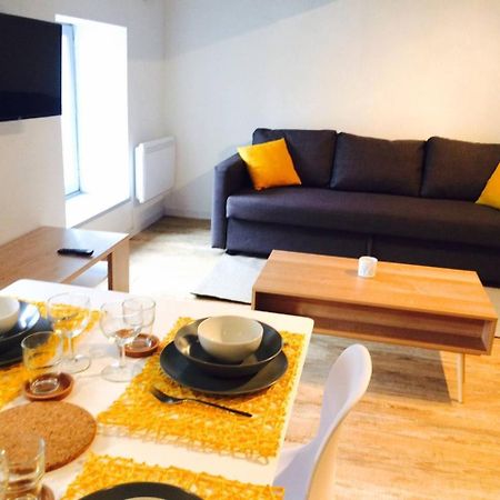 Au Pied De La Cite Apartment การ์กาซอน ภายนอก รูปภาพ